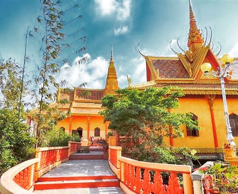 Xvayton Pagoda 